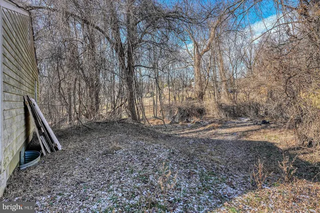 $300,000 | 15830 Kruhm Road, Burtonsville, MD 20866