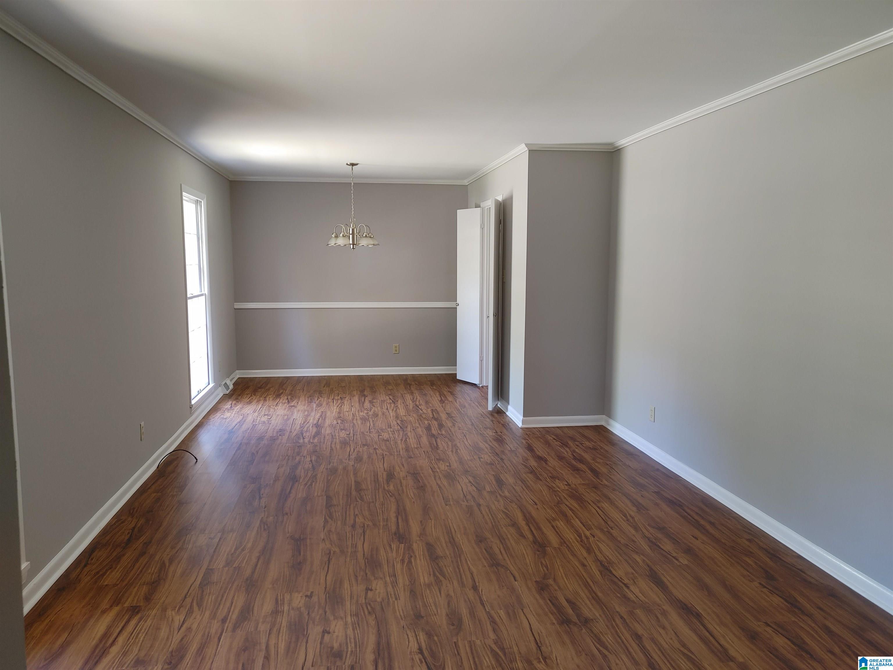 1004 Magnolia Circle Sylacauga, AL 35150 - Photo 5 of 16