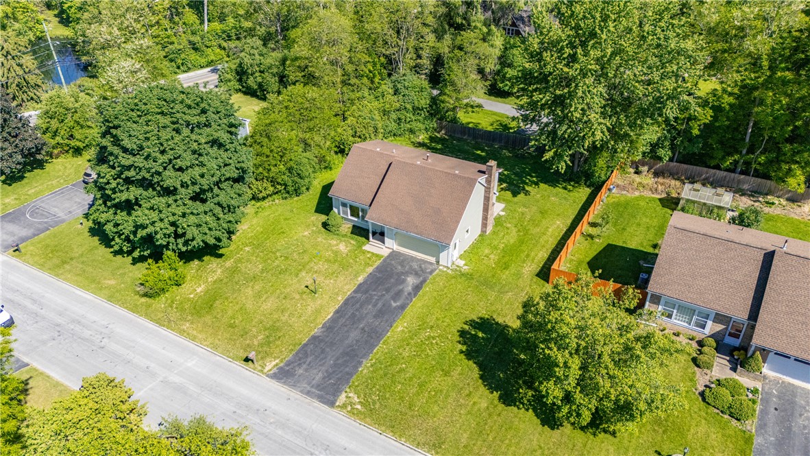 12 French Meadow Lane Rochester, NY 14618 - Photo 37 of 39