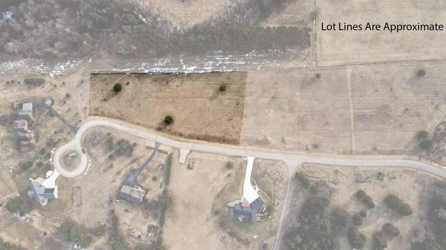 $36,000 | E1745 River Wood Drive, Unit 15, Waupaca, WI 54981