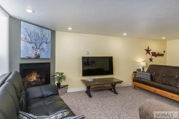 $559,000 | 72 South 3rd West, Lava Hot Springs, ID 83246