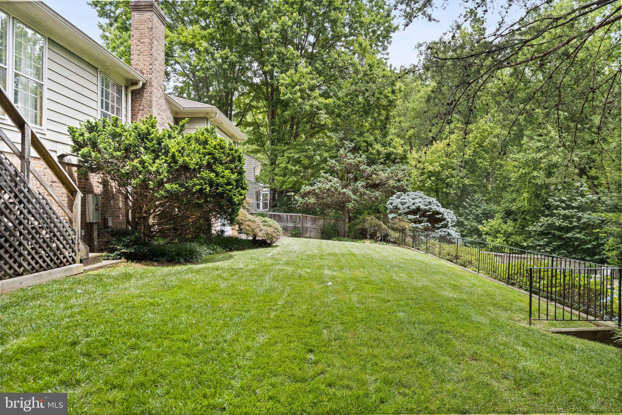 712 Ridge Drive McLean, VA 22101 - Photo 12 of 16