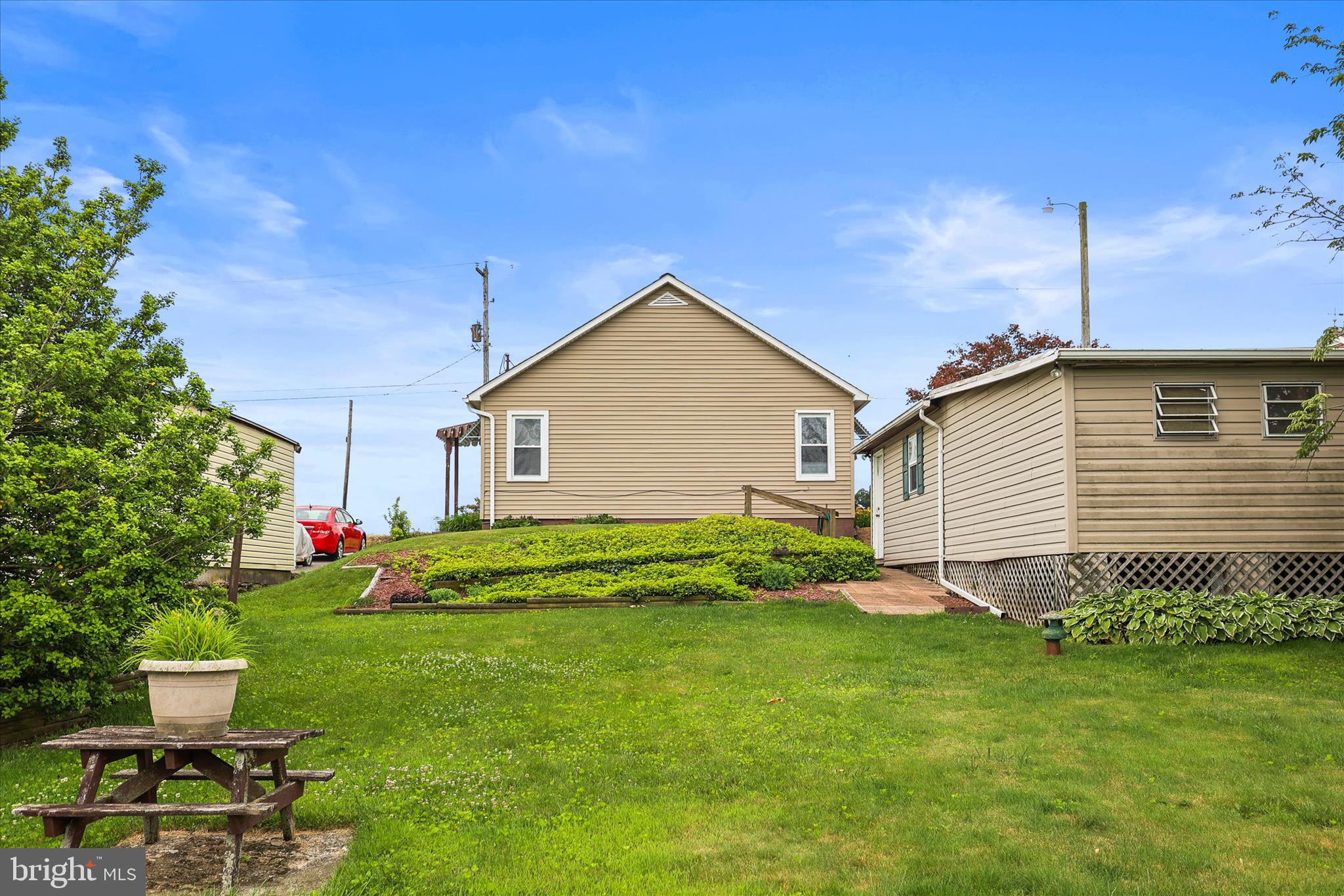 1555 Delta Road Red Lion, PA 17356 - Photo 7 of 43