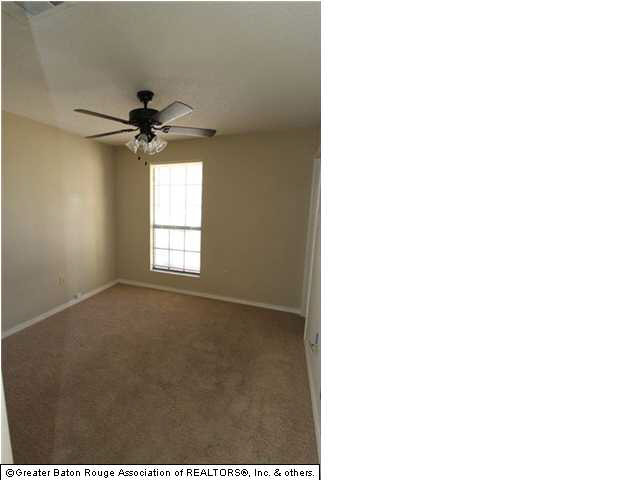 17838 Sugar Mill Avenue Baton Rouge, LA 70817 - Photo 11 of 16