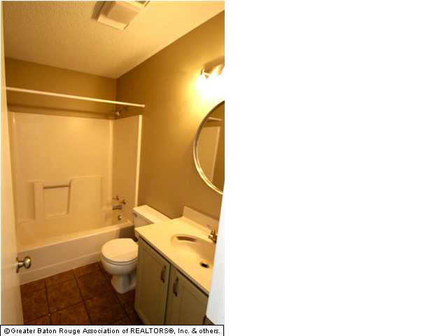 17838 Sugar Mill Avenue Baton Rouge, LA 70817 - Photo 13 of 16