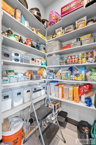 $1,500,000 | 12027 East 101 North, Idaho Falls, ID 83401