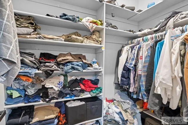 $1,500,000 | 12027 East 101 North, Idaho Falls, ID 83401