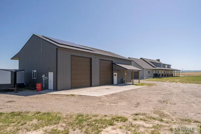 $1,500,000 | 12027 East 101 North, Idaho Falls, ID 83401