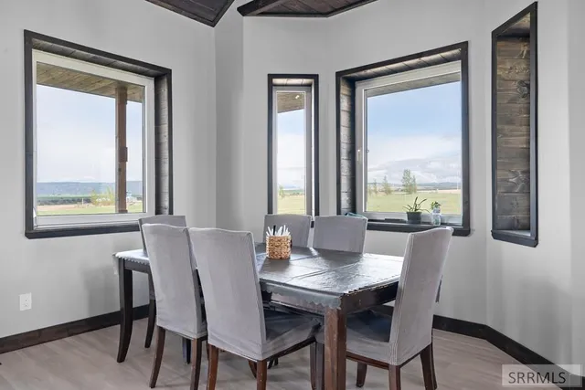 $1,500,000 | 12027 East 101 North, Idaho Falls, ID 83401