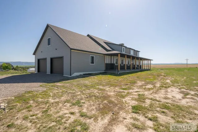 $1,500,000 | 12027 East 101 North, Idaho Falls, ID 83401