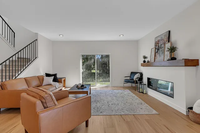 $869,900 | 904 13th Avenue North, Sartell, MN 56377