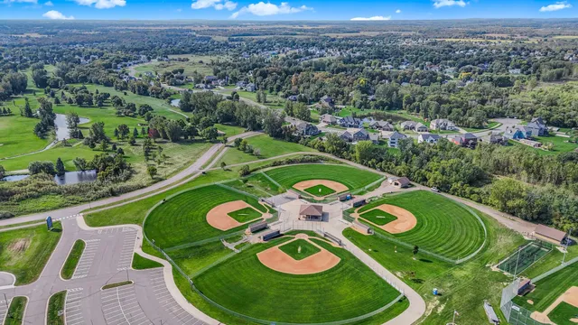 $869,900 | 904 13th Avenue North, Sartell, MN 56377