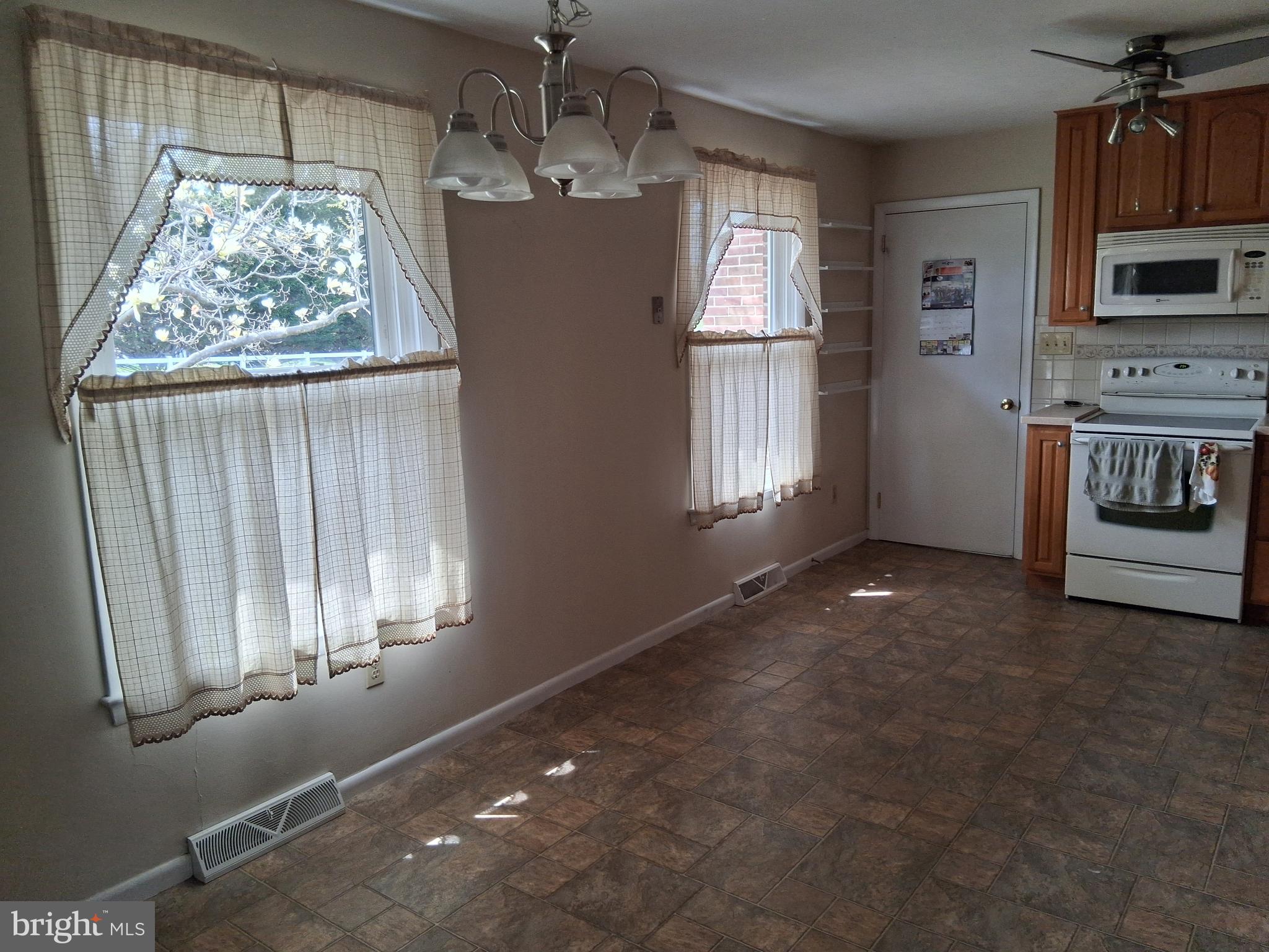 2014 Randall Road Enola, PA 17025 - Photo 18 of 37 kitchen
