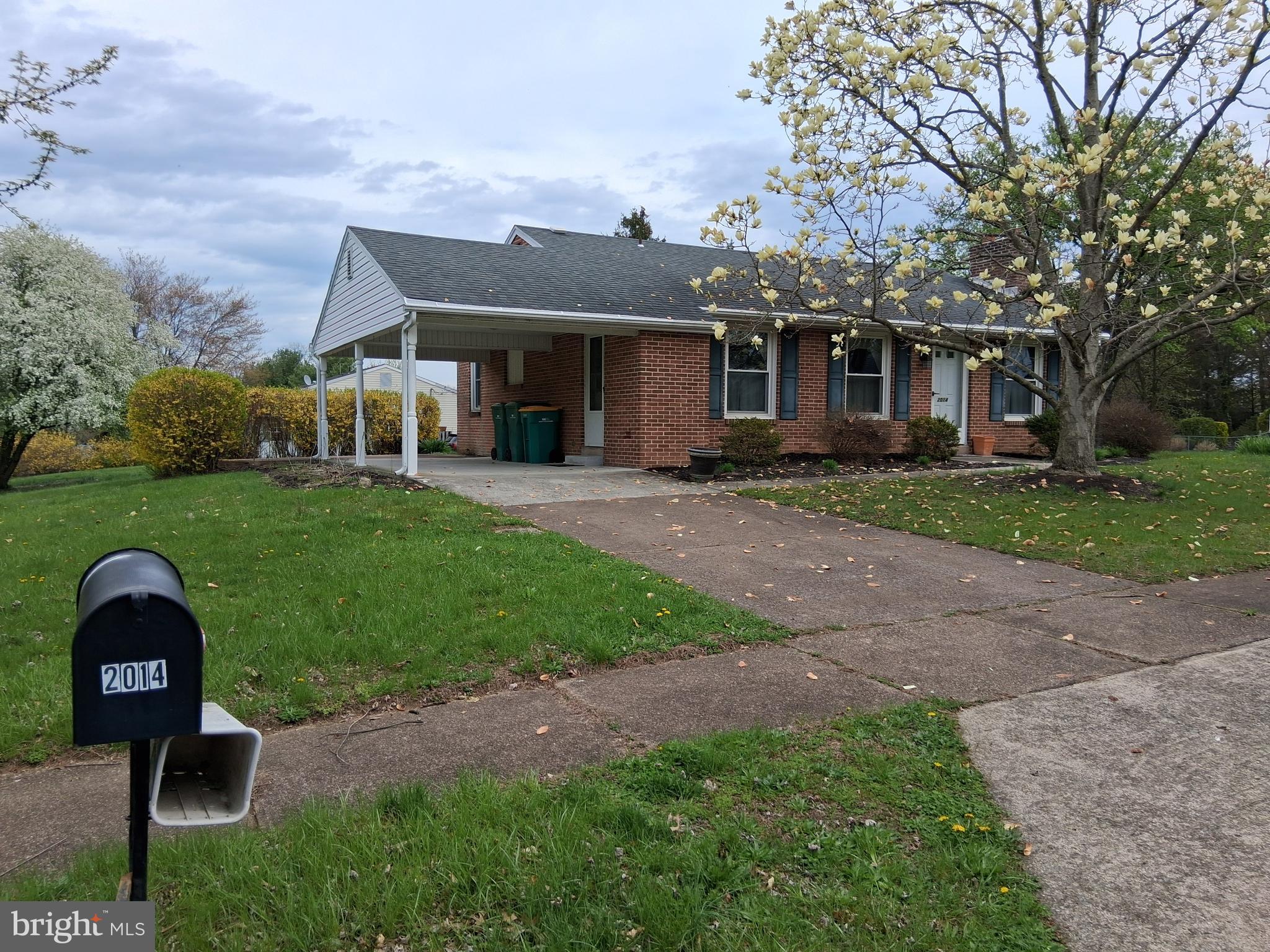 2014 Randall Road Enola, PA 17025 - Photo 4 of 37 front side