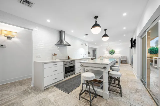 $9,999,000 | 5910 Old Ocean Boulevard, Ocean Ridge, FL 33435