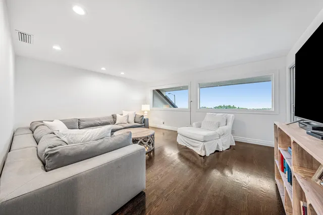 $9,999,000 | 5910 Old Ocean Boulevard, Ocean Ridge, FL 33435