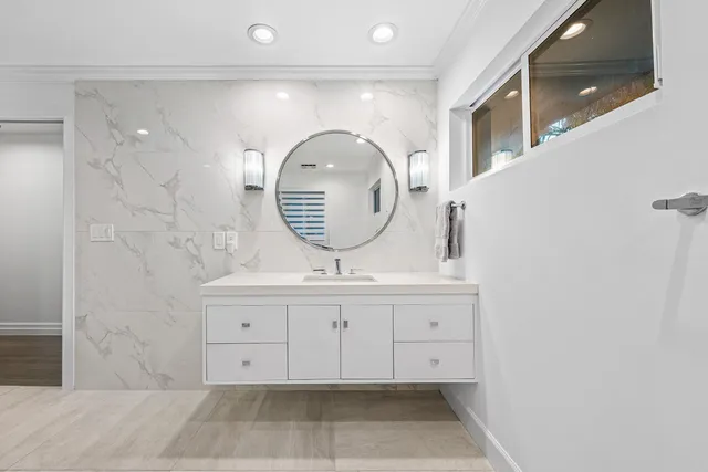 $9,999,000 | 5910 Old Ocean Boulevard, Ocean Ridge, FL 33435