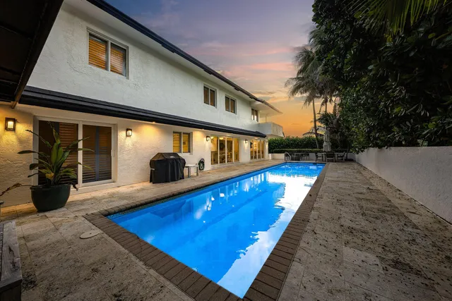 $9,999,000 | 5910 Old Ocean Boulevard, Ocean Ridge, FL 33435