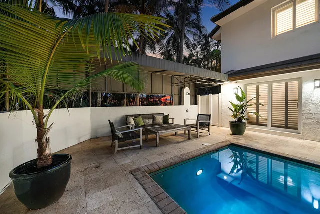 $9,999,000 | 5910 Old Ocean Boulevard, Ocean Ridge, FL 33435