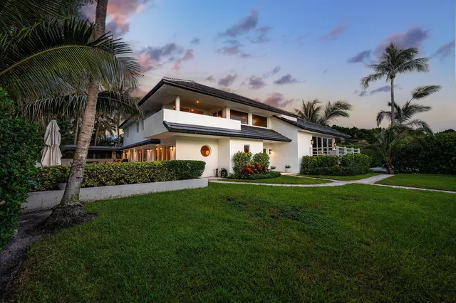 $9,999,000 | 5910 Old Ocean Boulevard, Ocean Ridge, FL 33435