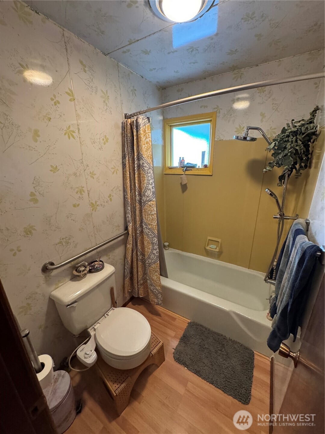 402 West Maple Street Sequim, WA 98382 - Photo 18 of 31