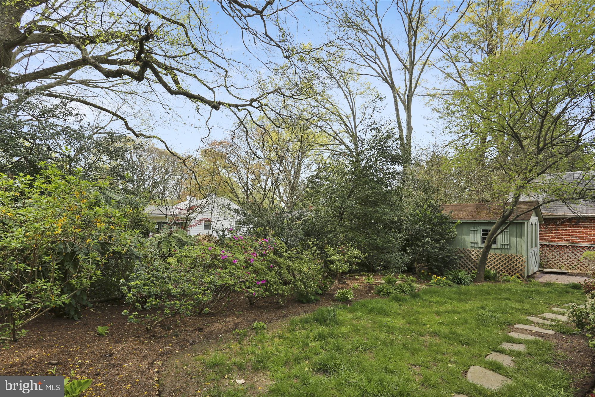 9222 Whitney Street Silver Spring, MD 20901 - Photo 7 of 59 Gallery Image 7