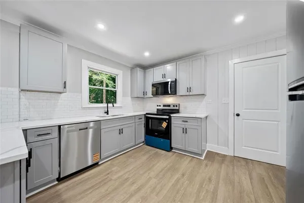 $1,700 | 1905 Fort Valley Drive Southwest, Atlanta, GA 30311