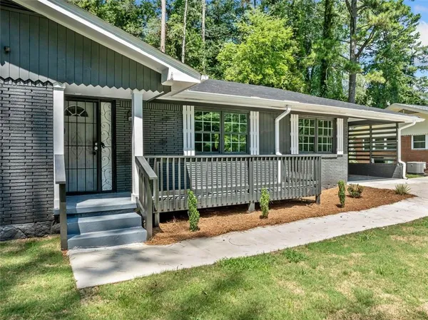 $1,700 | 1905 Fort Valley Drive Southwest, Atlanta, GA 30311