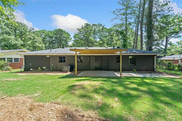 $1,700 | 1905 Fort Valley Drive Southwest, Atlanta, GA 30311