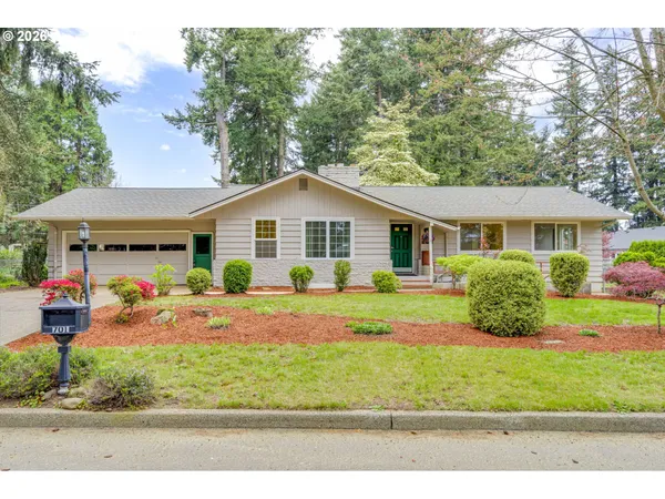 $700,000 | 701 Northeast 194th Avenue, Portland, OR 97230
