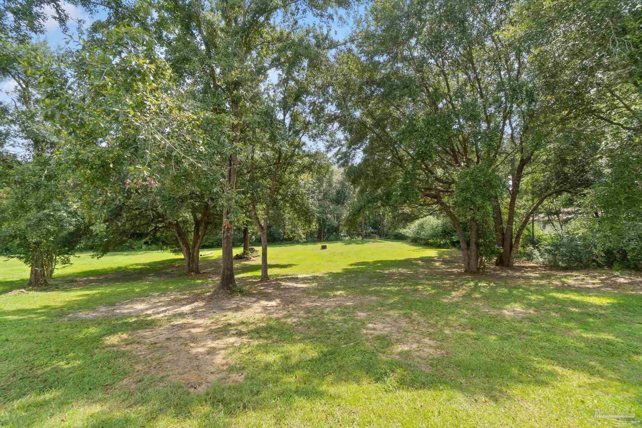 1192 Heathrow Drive Cantonment, FL 32533 - Photo 32 of 36