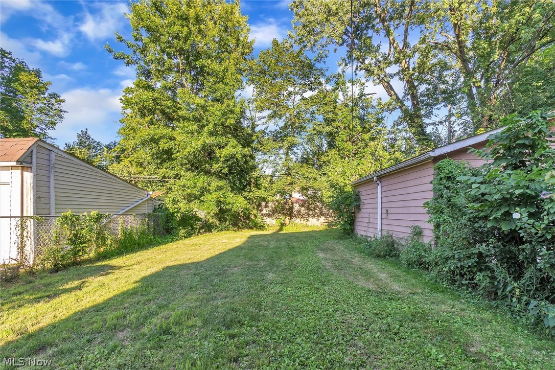 2369 South Taylor Road Cleveland, OH 44118 - Photo 34 of 34 Gallery Image 34