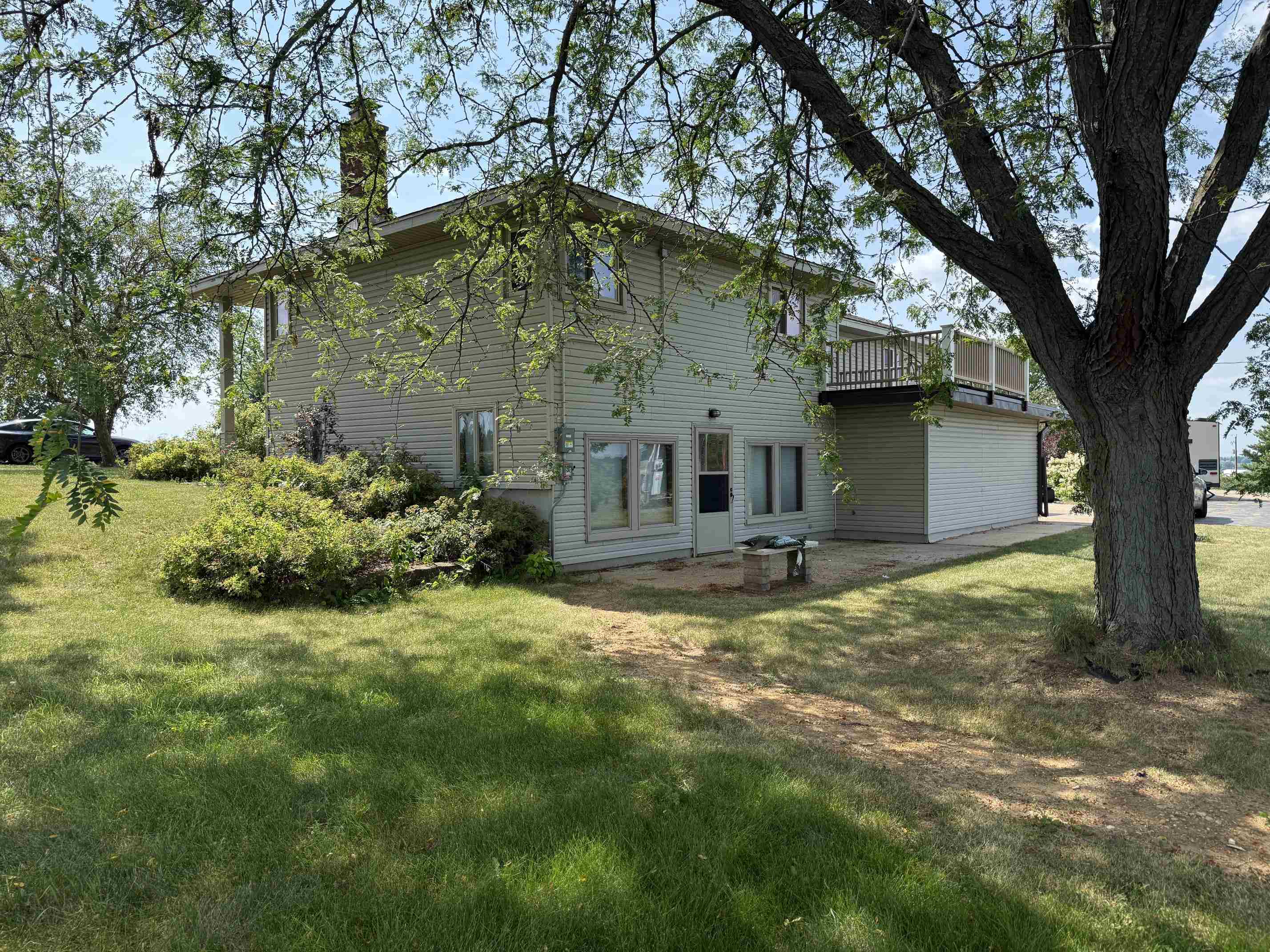 W6708 Smock Valley Road Monroe, WI 53566 - Photo 3 of 10