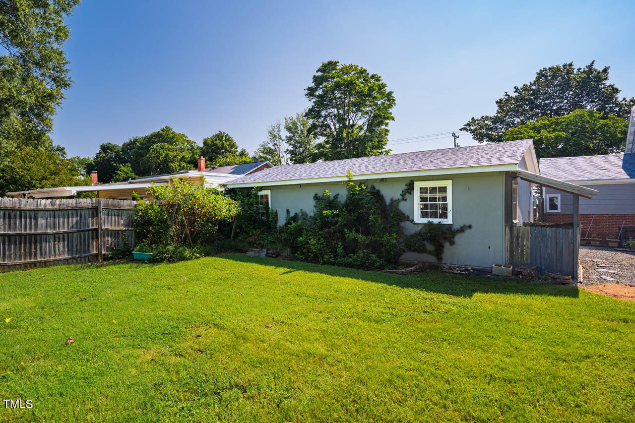 602 Roxboro Road Haw River, NC 27258 - Photo 27 of 28 Garden area