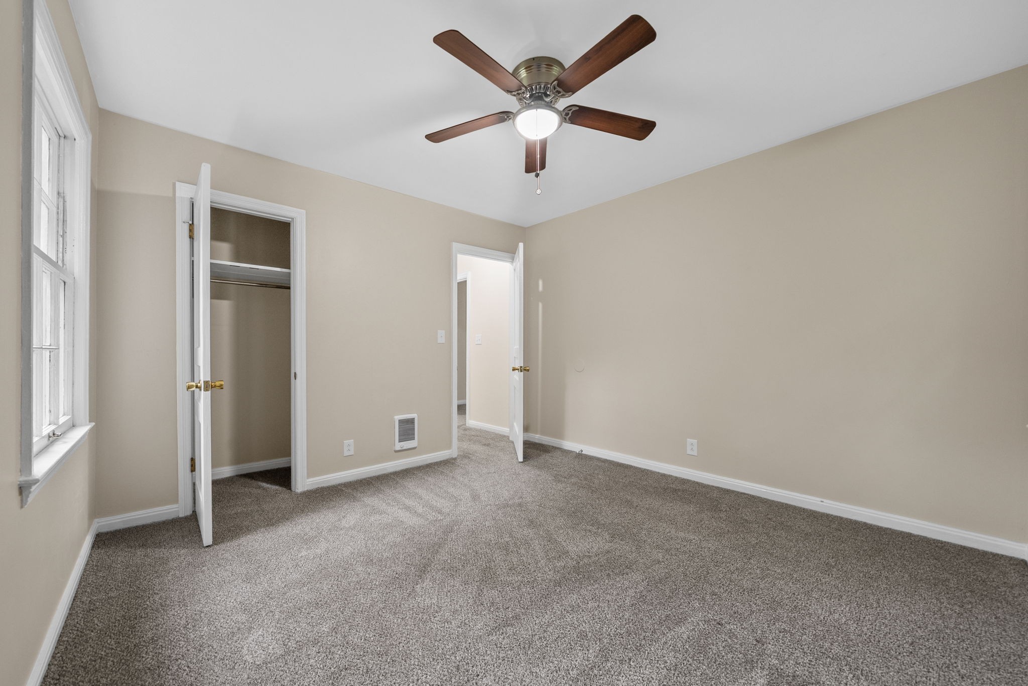 443 Gary Hills Drive Clarksville, TN 37043 - Photo 17 of 24