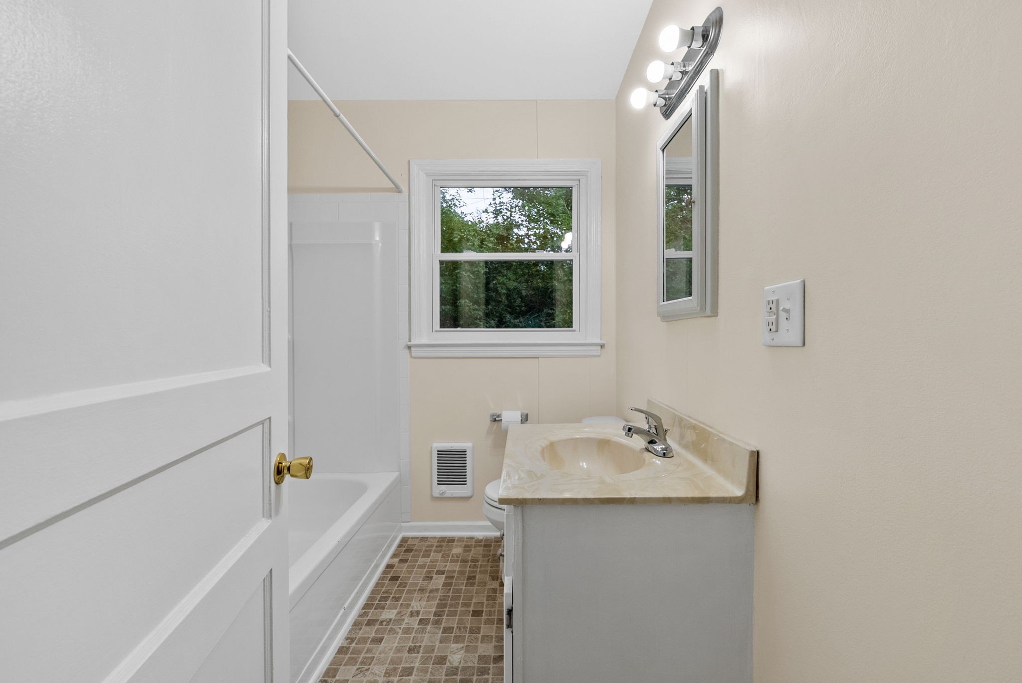 443 Gary Hills Drive Clarksville, TN 37043 - Photo 19 of 24