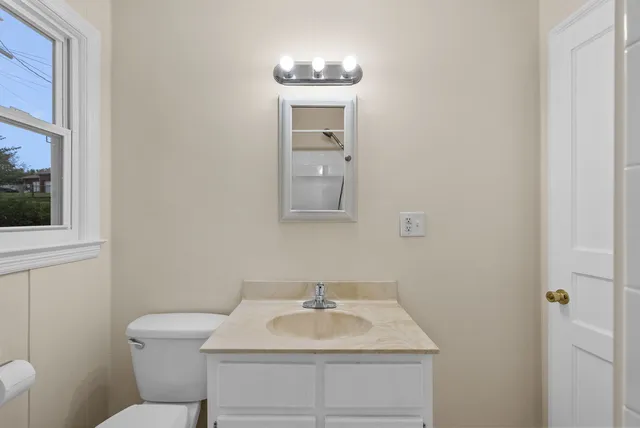 $995 | 443 Gary Hills Drive, Clarksville, TN 37043