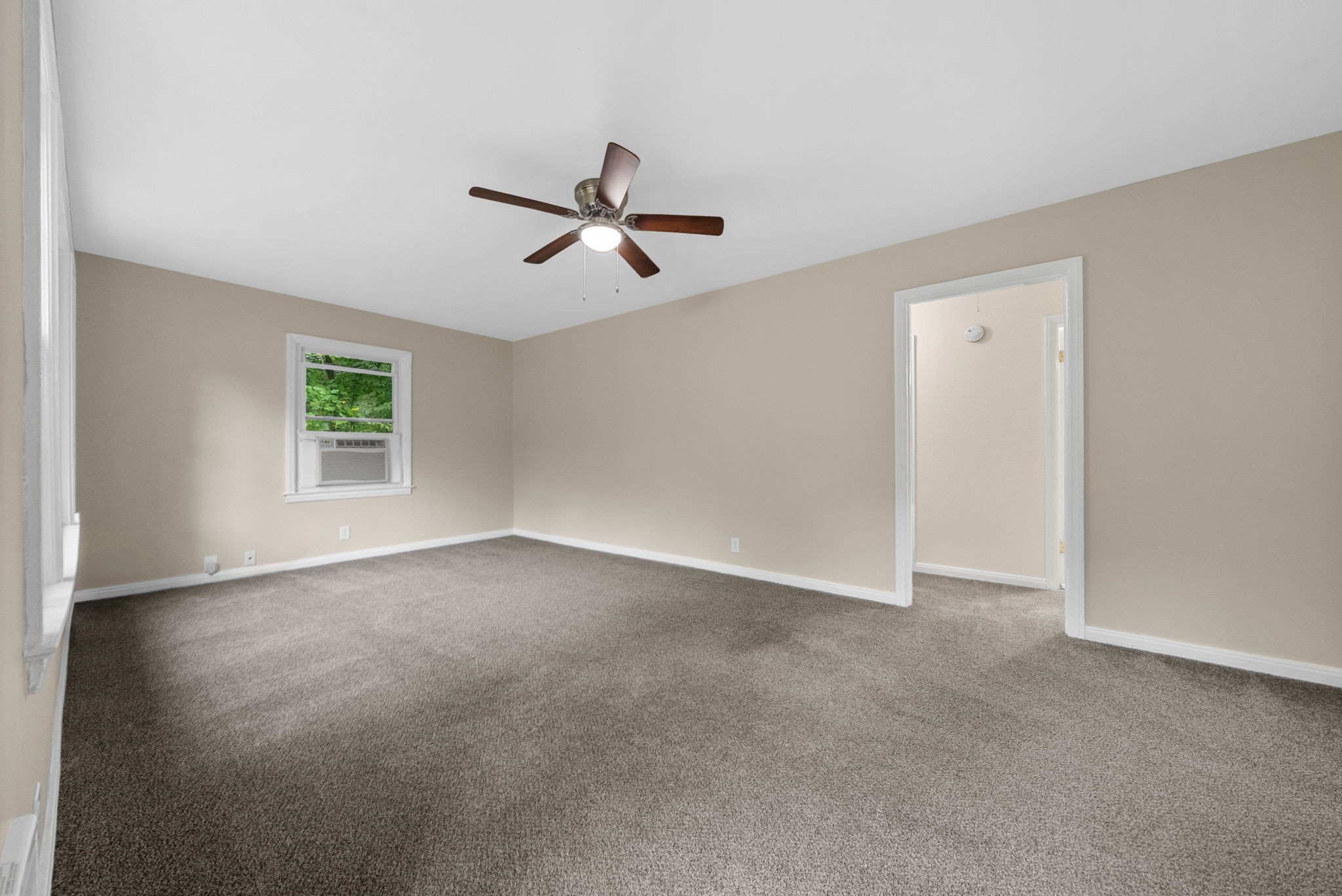 443 Gary Hills Drive Clarksville, TN 37043 - Photo 8 of 24