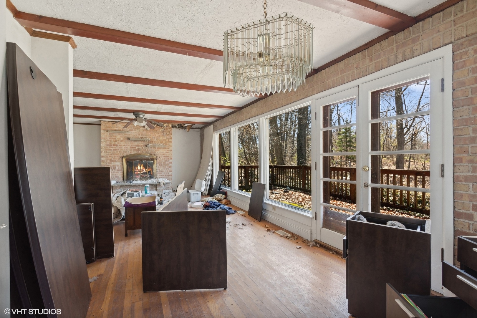 8345 McCarthy Road Palos Park, IL 60464 - Photo 6 of 18 a view of a livingroom with furniture window and outside view