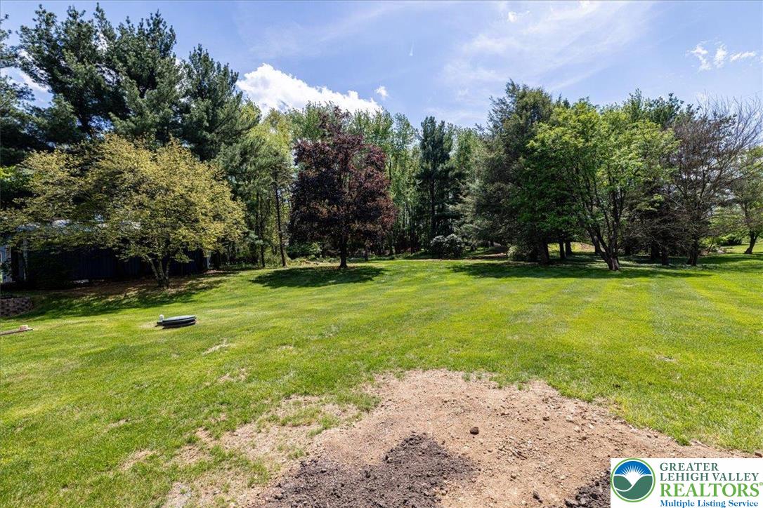 1250 Minesite Road Allentown, PA 18103 - Photo 31 of 39