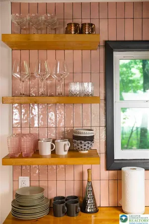 $3,000 | 1242 Shadblow Road, Pocono Summit, PA 18346