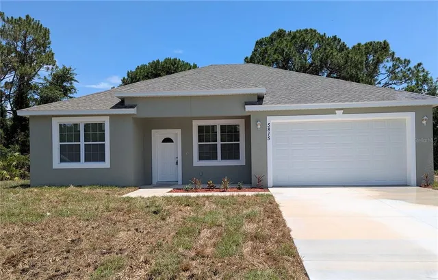 $294,900 | 5815 Twisted Oaks Drive, Sebring, FL 33876