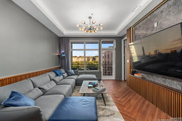 $450,000 | 17902 La Cantera Parkway, Unit 411, San Antonio, TX 78257