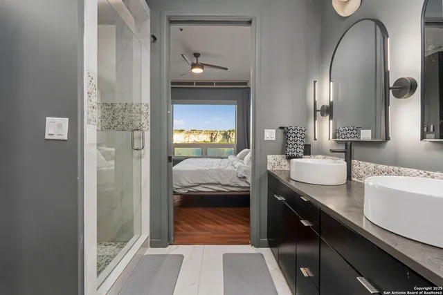 $450,000 | 17902 La Cantera Parkway, Unit 411, San Antonio, TX 78257