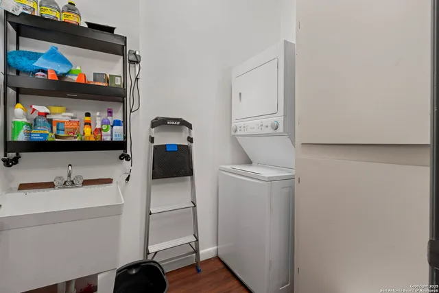 $450,000 | 17902 La Cantera Parkway, Unit 411, San Antonio, TX 78257