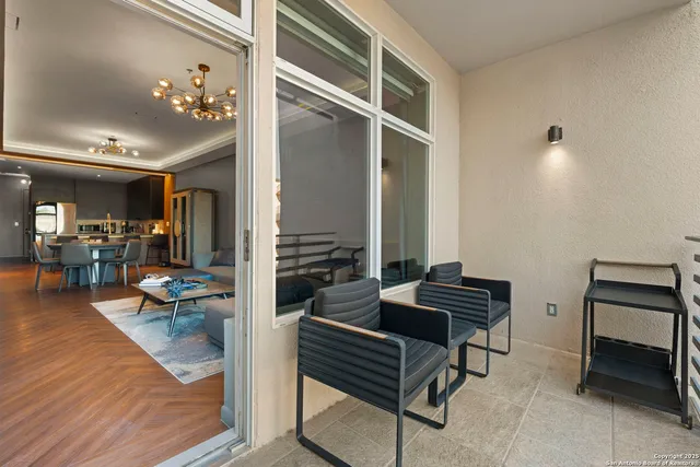 $450,000 | 17902 La Cantera Parkway, Unit 411, San Antonio, TX 78257