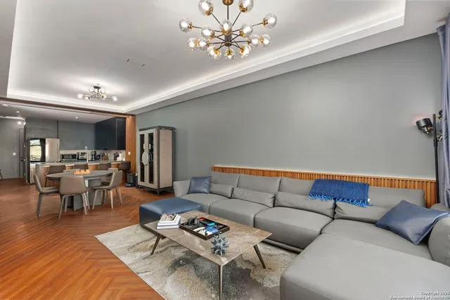 $450,000 | 17902 La Cantera Parkway, Unit 411, San Antonio, TX 78257