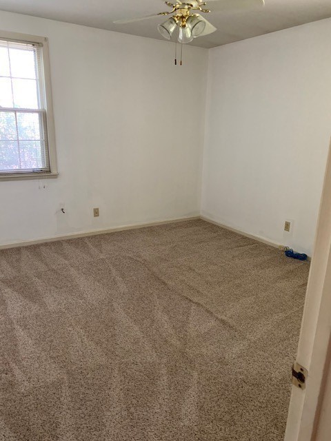 2502 Hickory Drive Springfield, TN 37172 - Photo 9 of 12