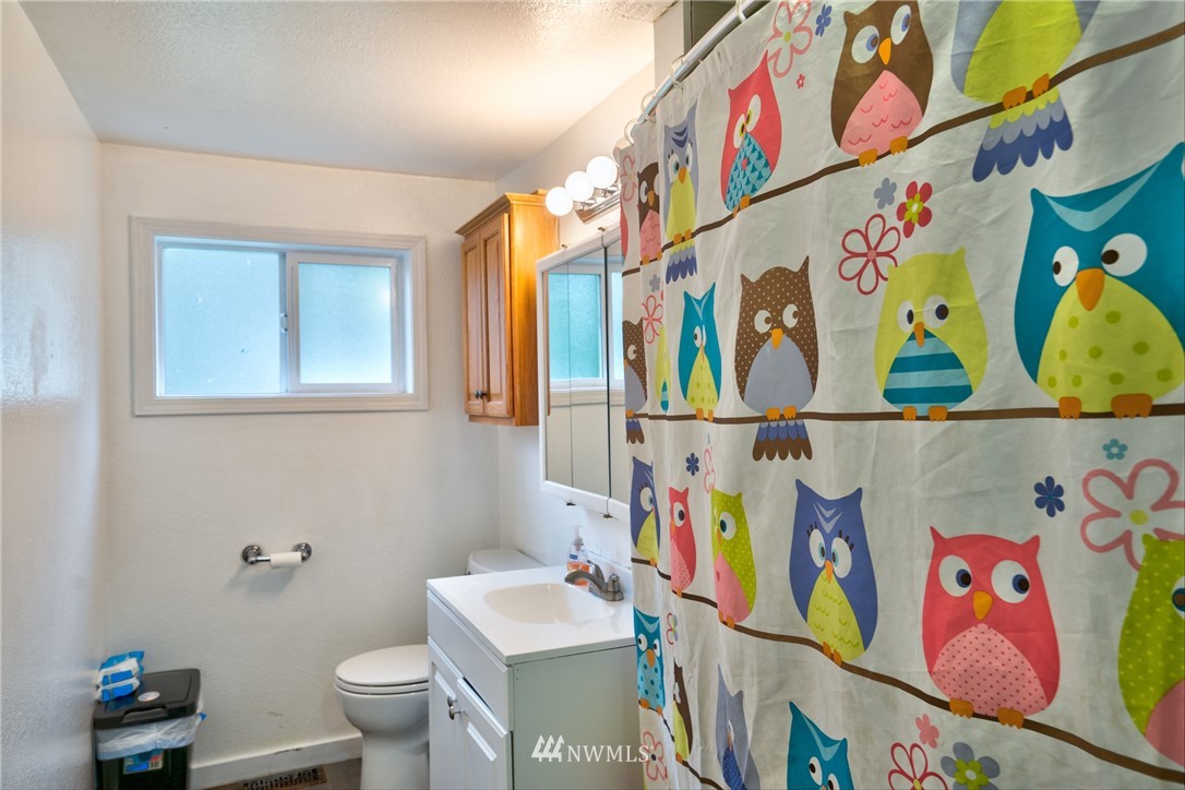 3038 Taylor Road Oak Harbor, WA 98277 - Photo 14 of 34 Gallery Image 14