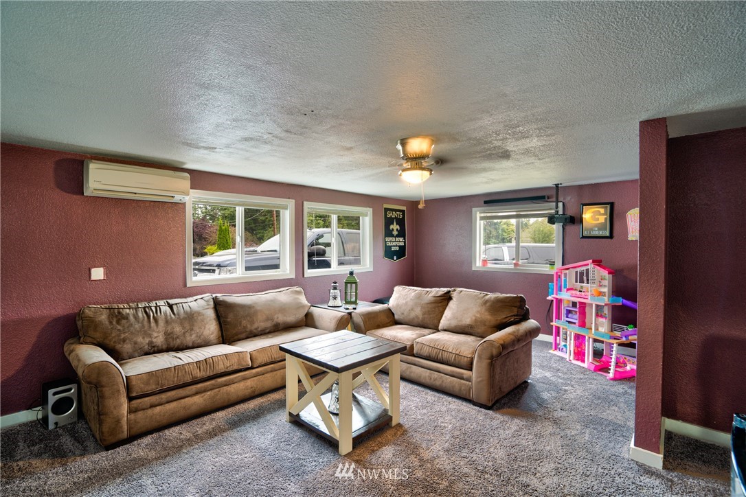 3038 Taylor Road Oak Harbor, WA 98277 - Photo 22 of 34 Gallery Image 22